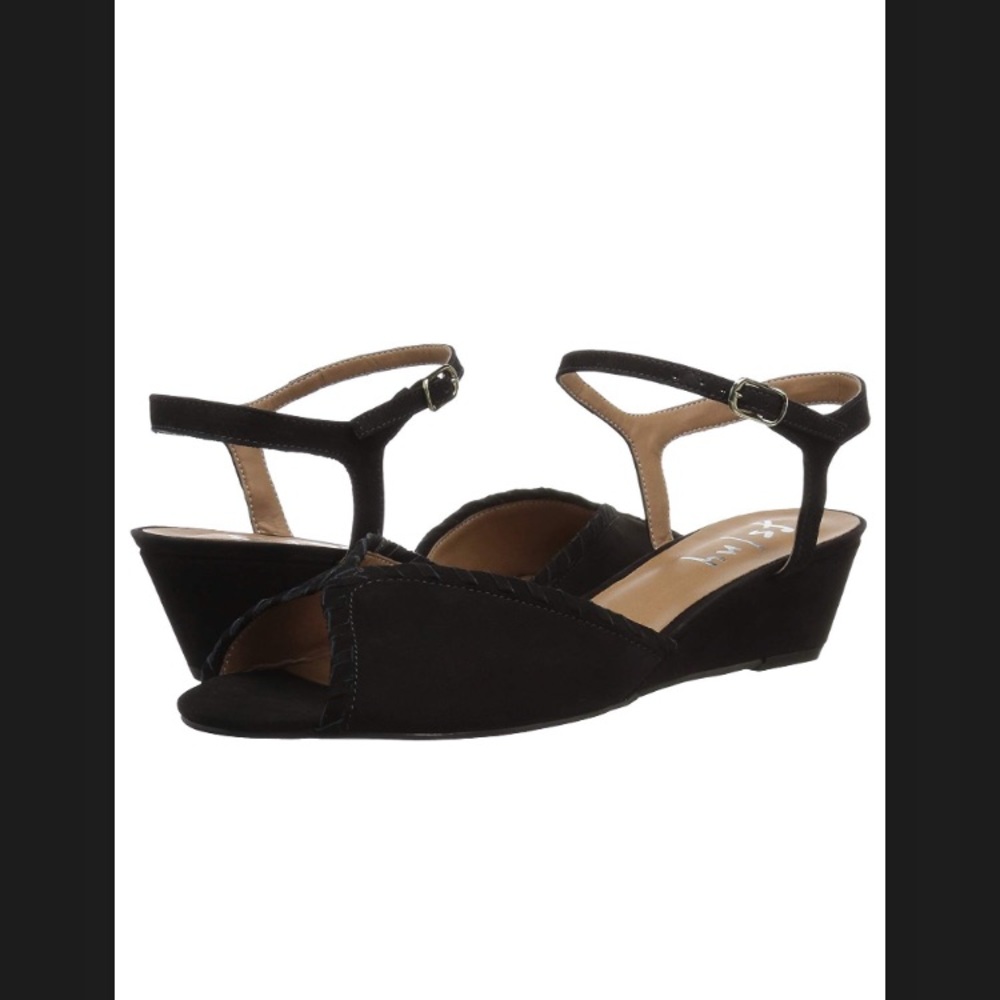 French Sole FS/NY Annabelle Platform Sandals. 10M